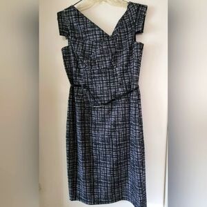 Adrianna Papell B & W Sheath